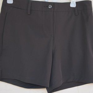 Women's Puma Golf Shorts Size 4